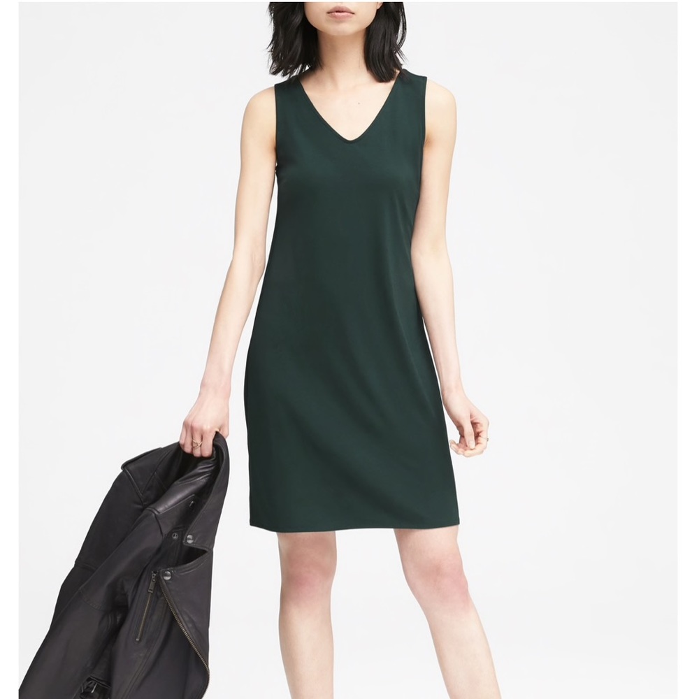 Banana Republic: Holiday Dress